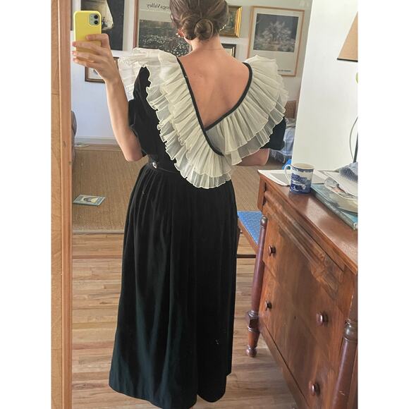 Green Vintage Velvet Midi Dress Lace Collar - Picture 4 of 11